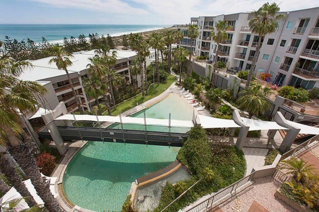 Apartment M601 - Spectacular Beachfront Penthouse Perth