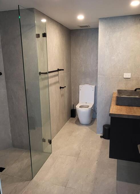 M601 - Spectacular Beachfront Penthouse Perth